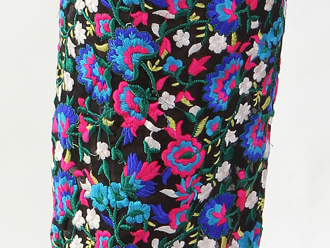 Korsettkleid aus bestickter Seide