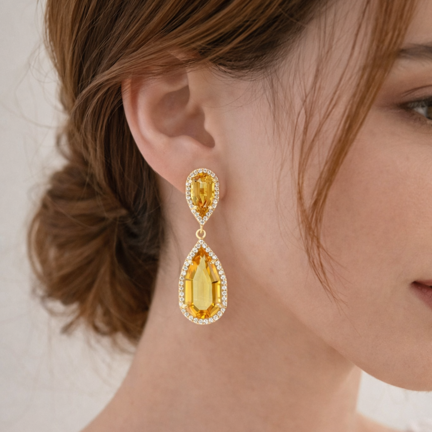 18K Gold Pear Drop Earrings