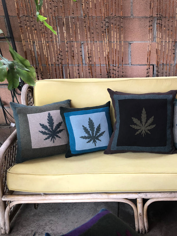 Hemp Applique Pillow 20"