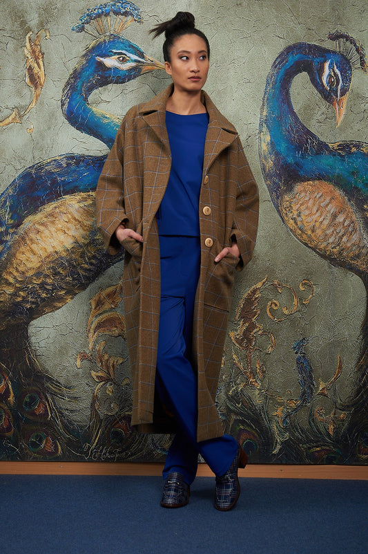 Karierter Mantel