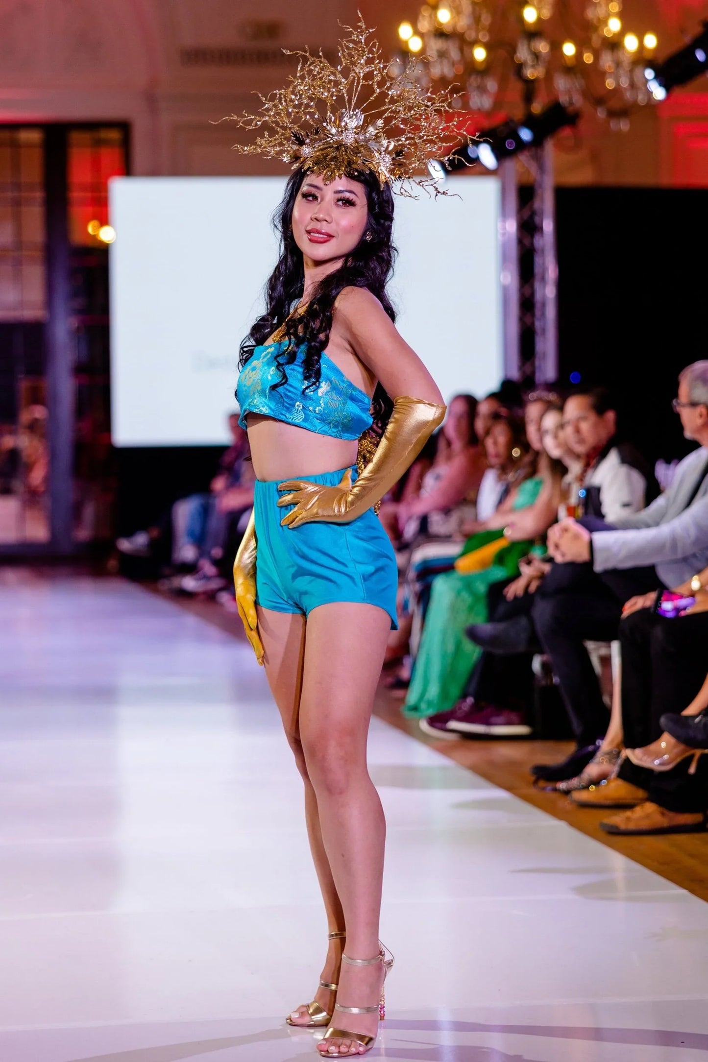 DNB’s Elle Couture Set