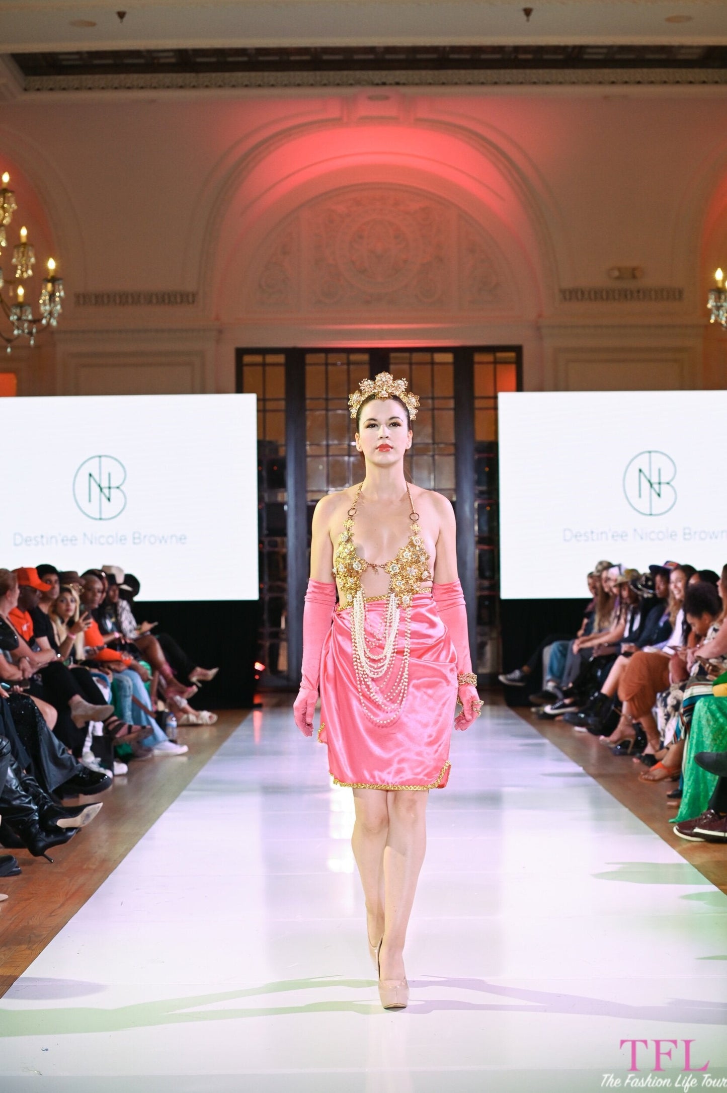 DNB’s Celine couture skirt