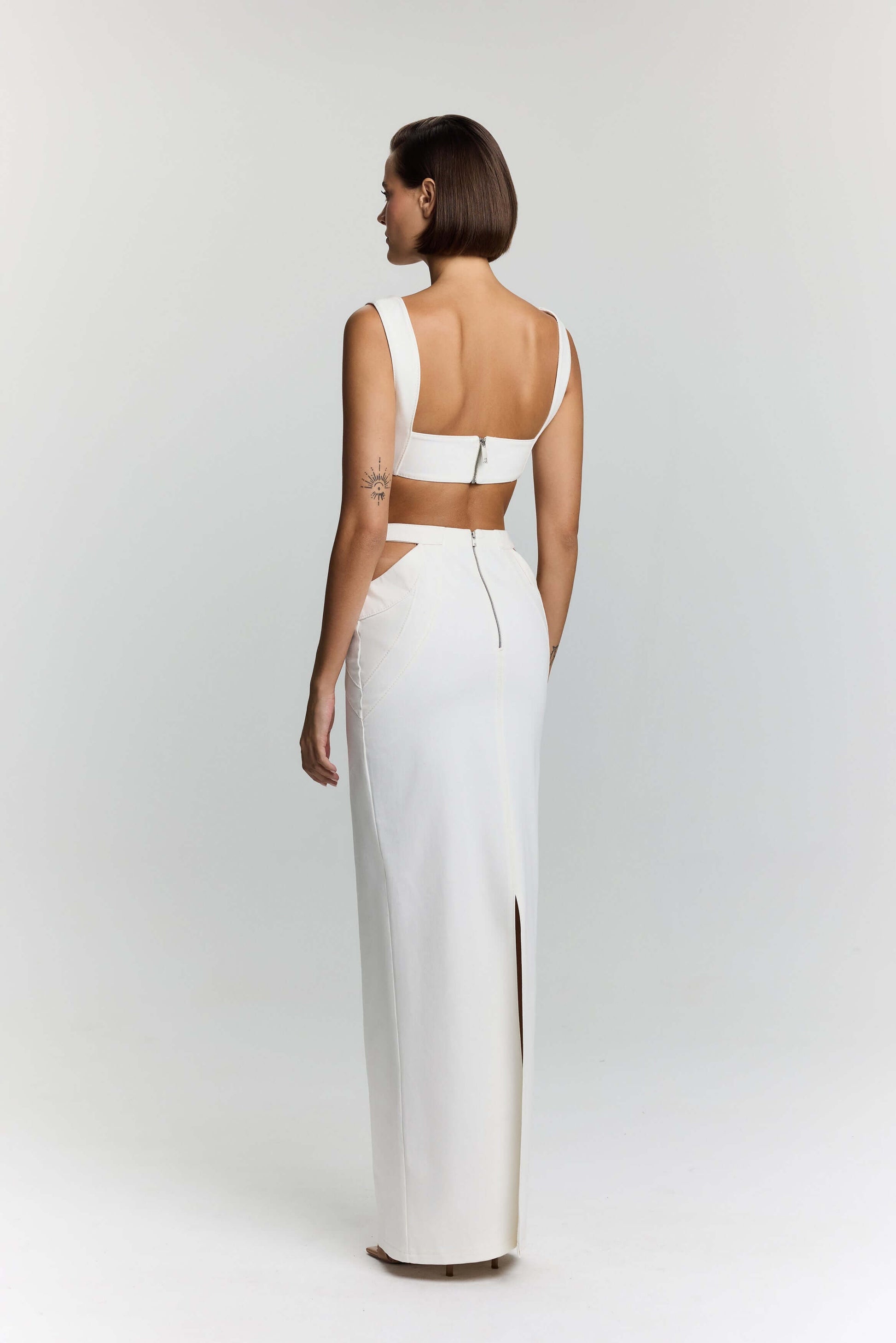 JENDUE Elena Denim Crop Top - Chic White Denim Bra Top
