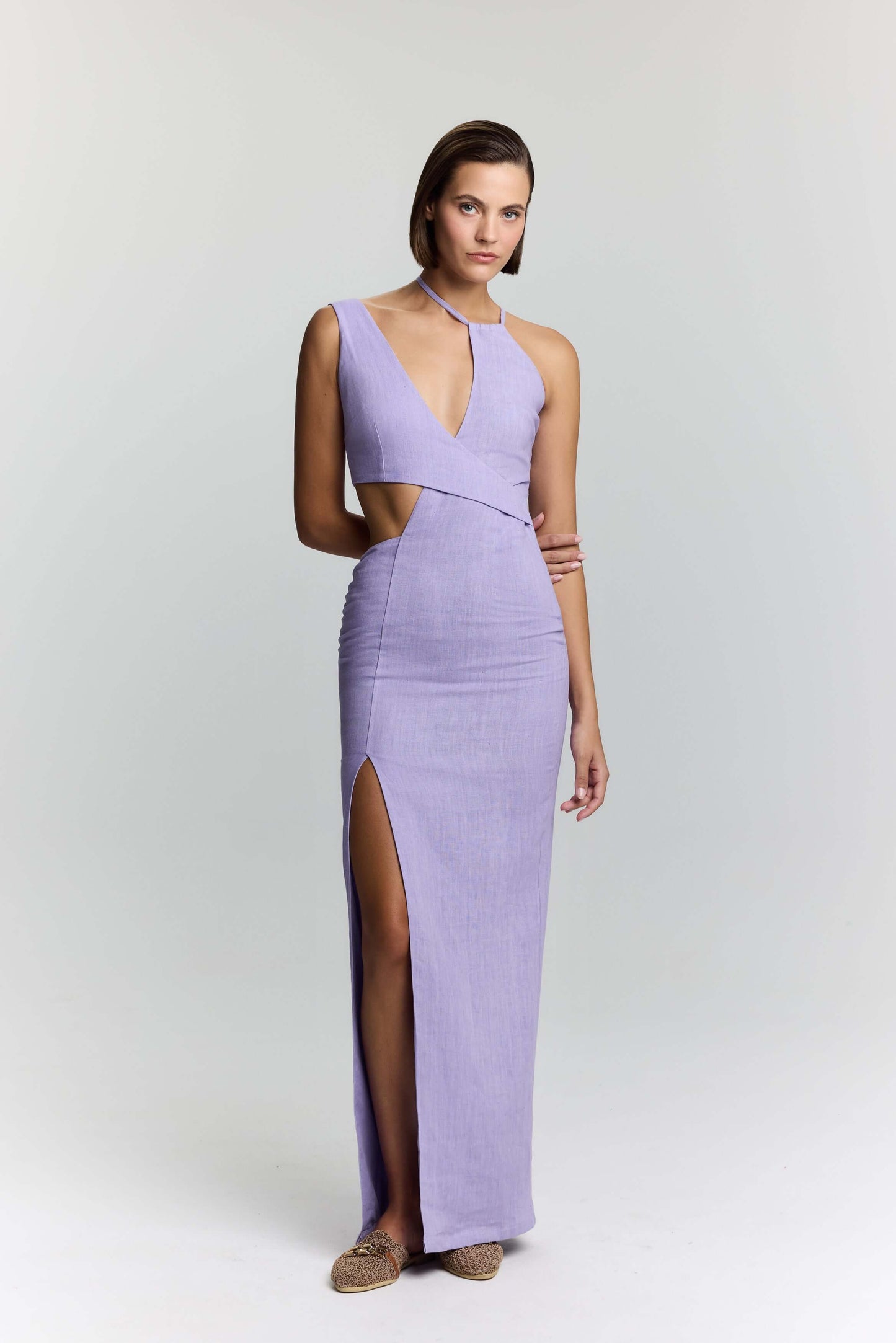 JENDUE Luna Linen Dress — Chic Cut-Out Maxi