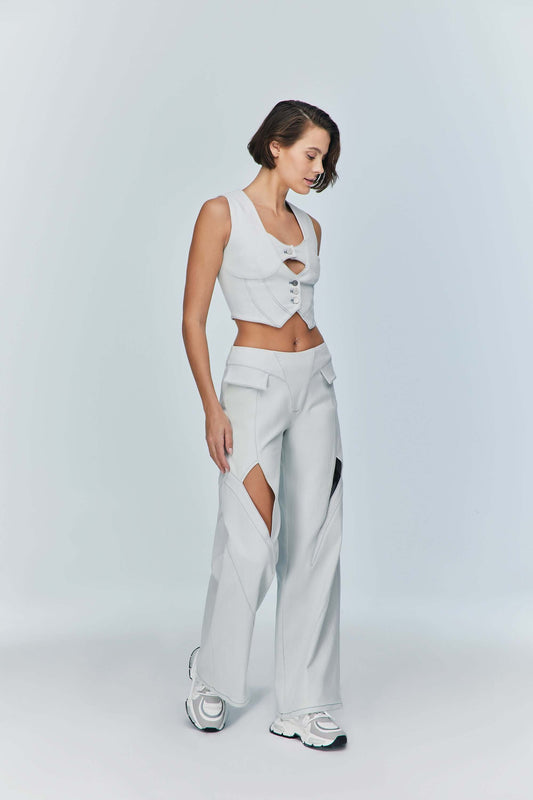 JENDUE Myla Light Denim Jean - Unique Cut-Outs & Wide Leg