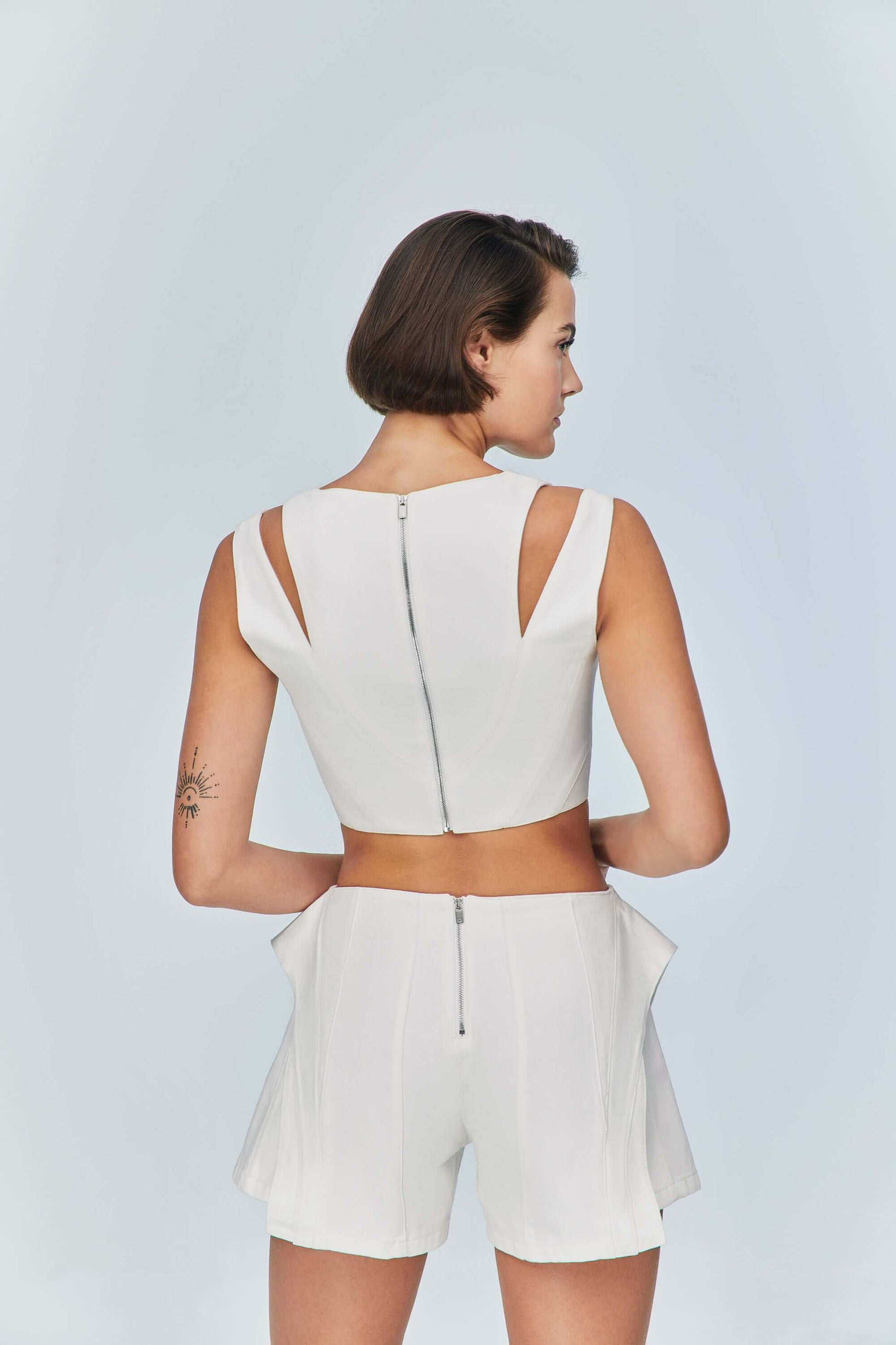 JENDUE Ron 3D Denim Mini Short - White Sculptural Design