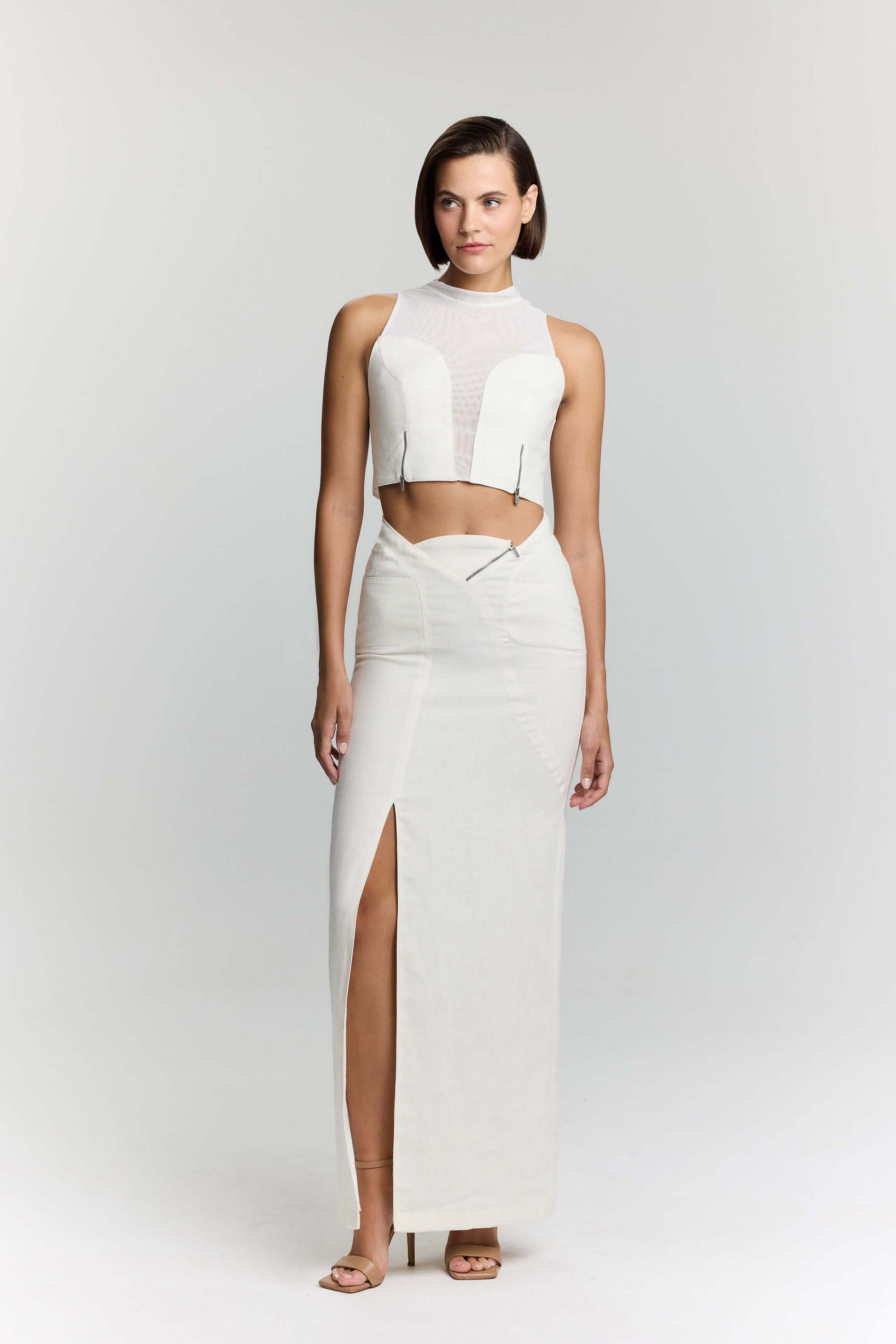 JENDUE Serena Linen Maxi Skirt — White