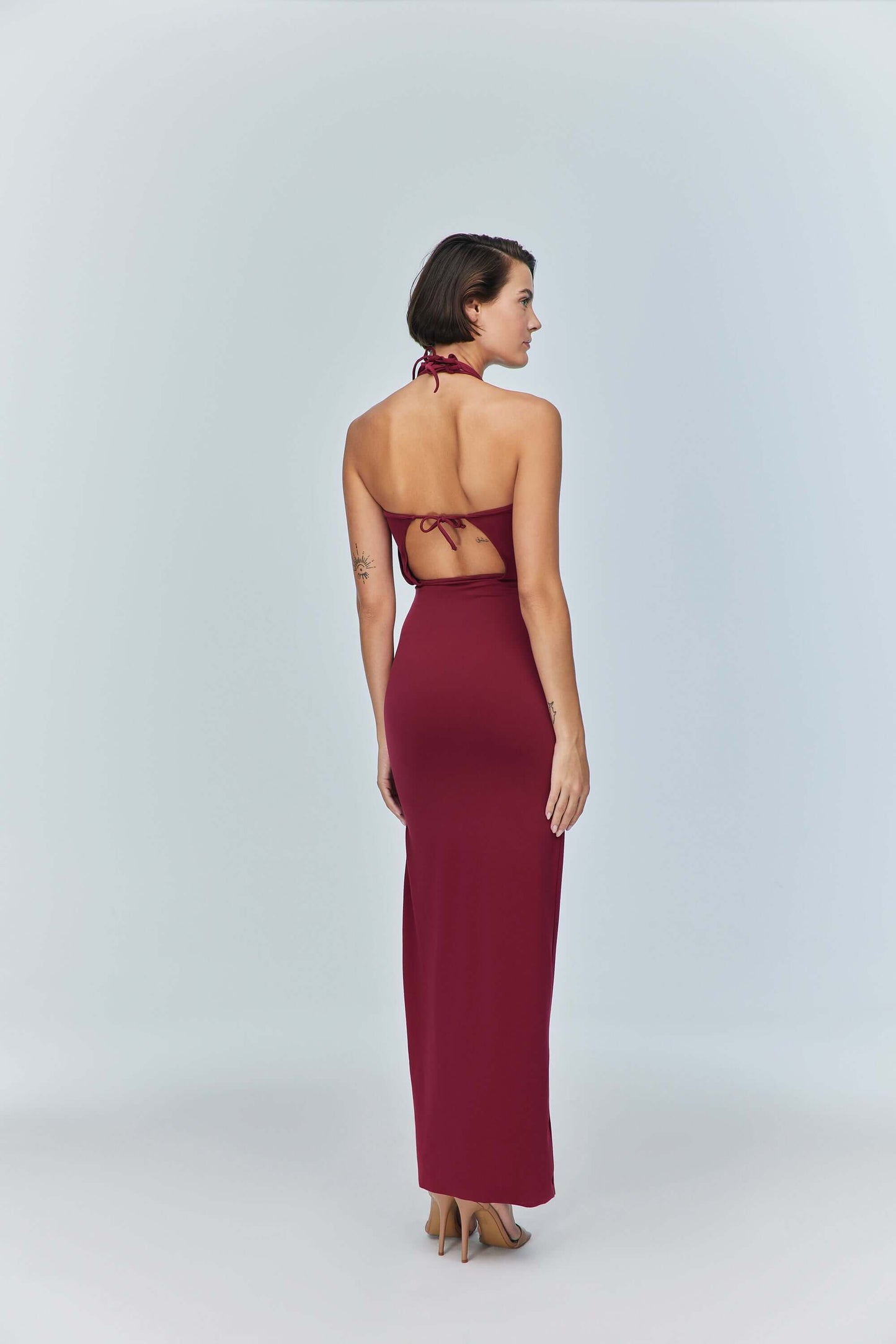 JENDUE Siena Denim Maxi Dress - Elegant Halter Neck Cut-Out