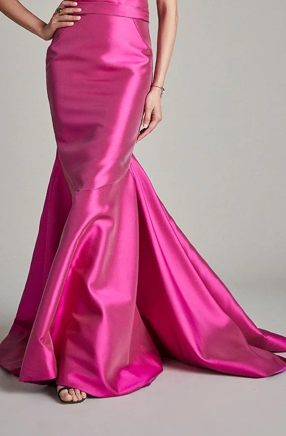 Pleated Skirt in Fuchsia