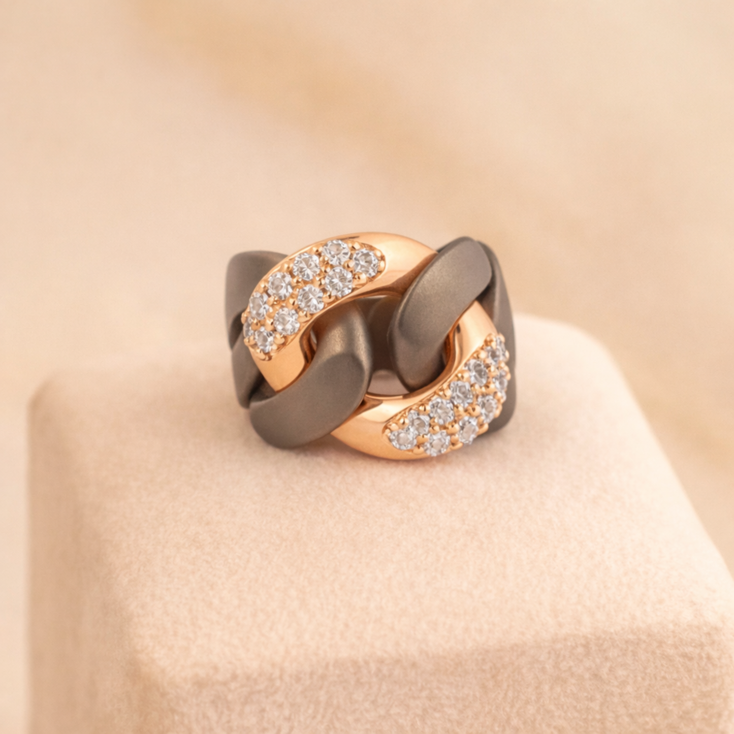 Groumettona Links Gold & Diamond Ring