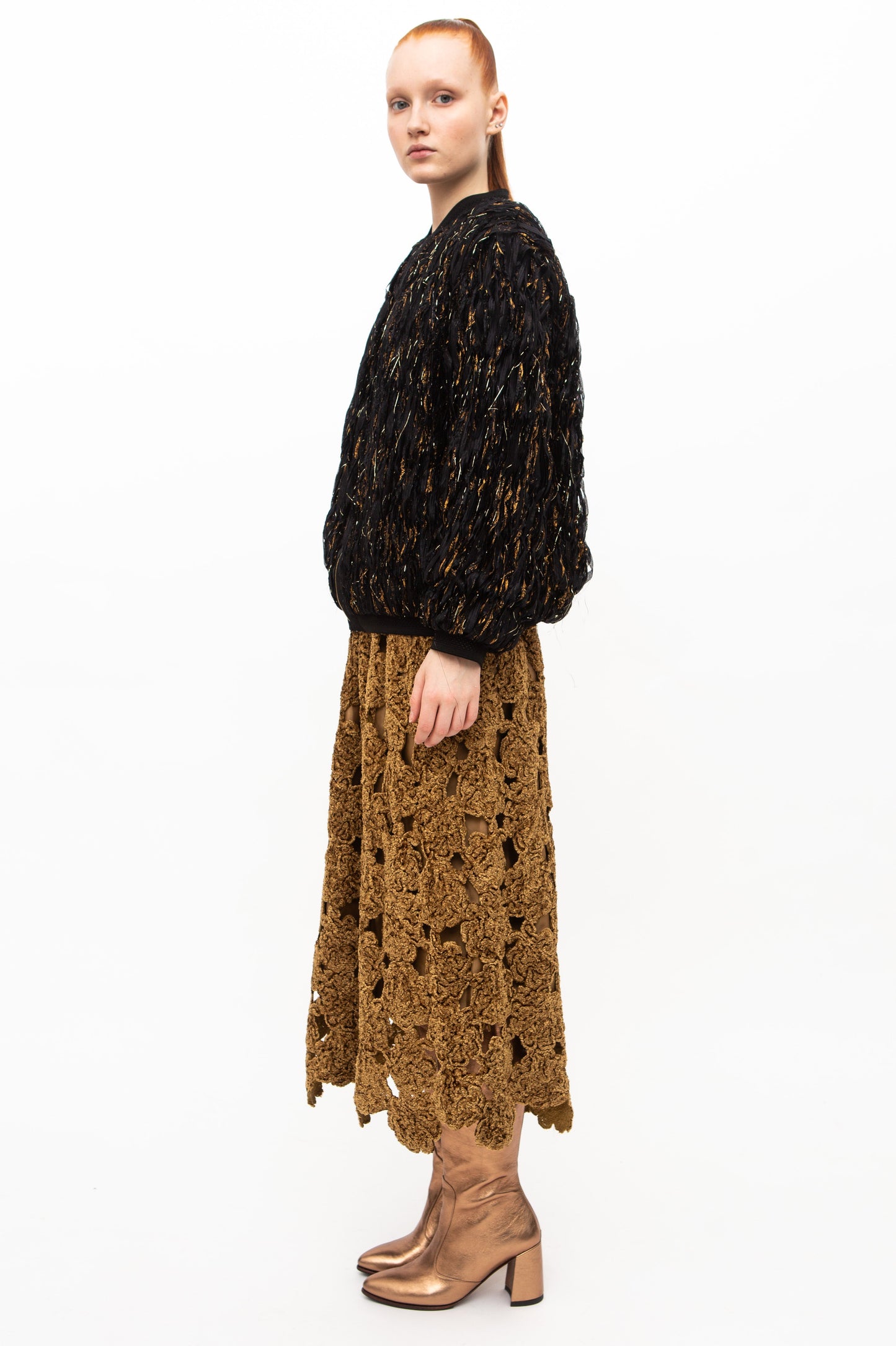 Skirt Embroidery Gold