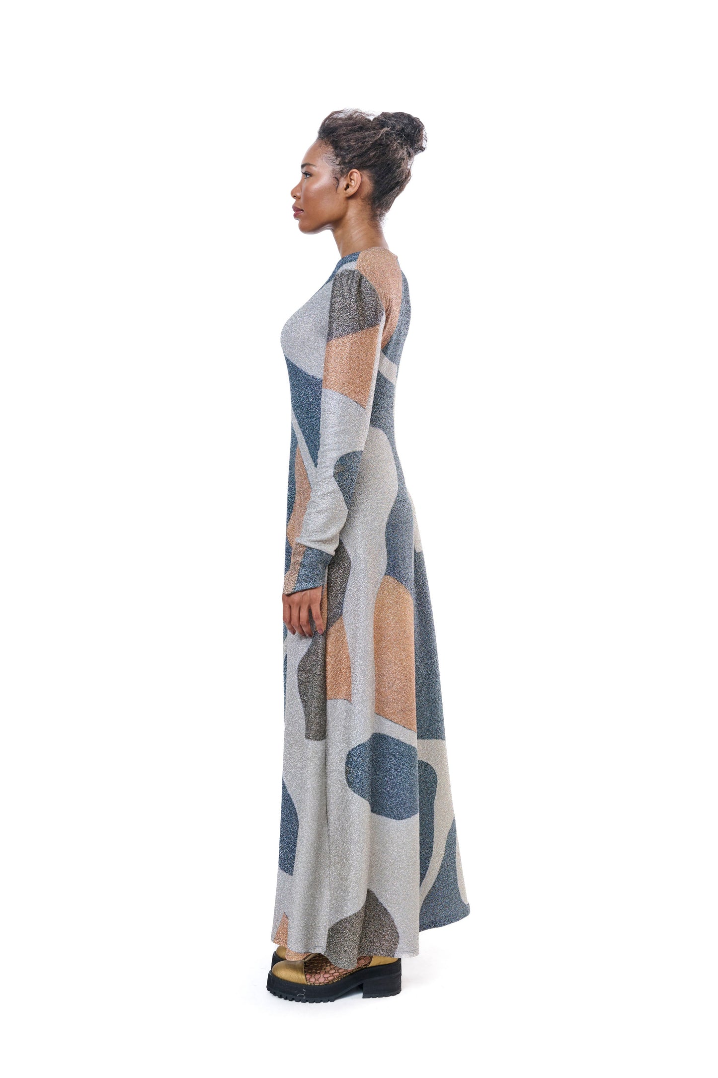 Dress Art from Artist "MAKA DADIANI"