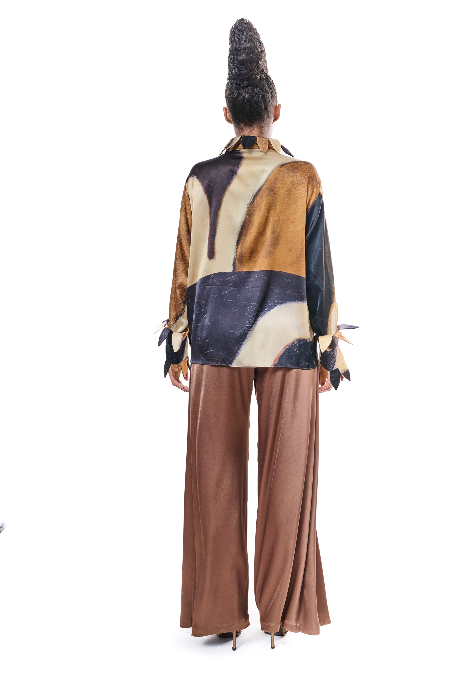 Blouse ART Print from Artist "MAKA DADIANI"