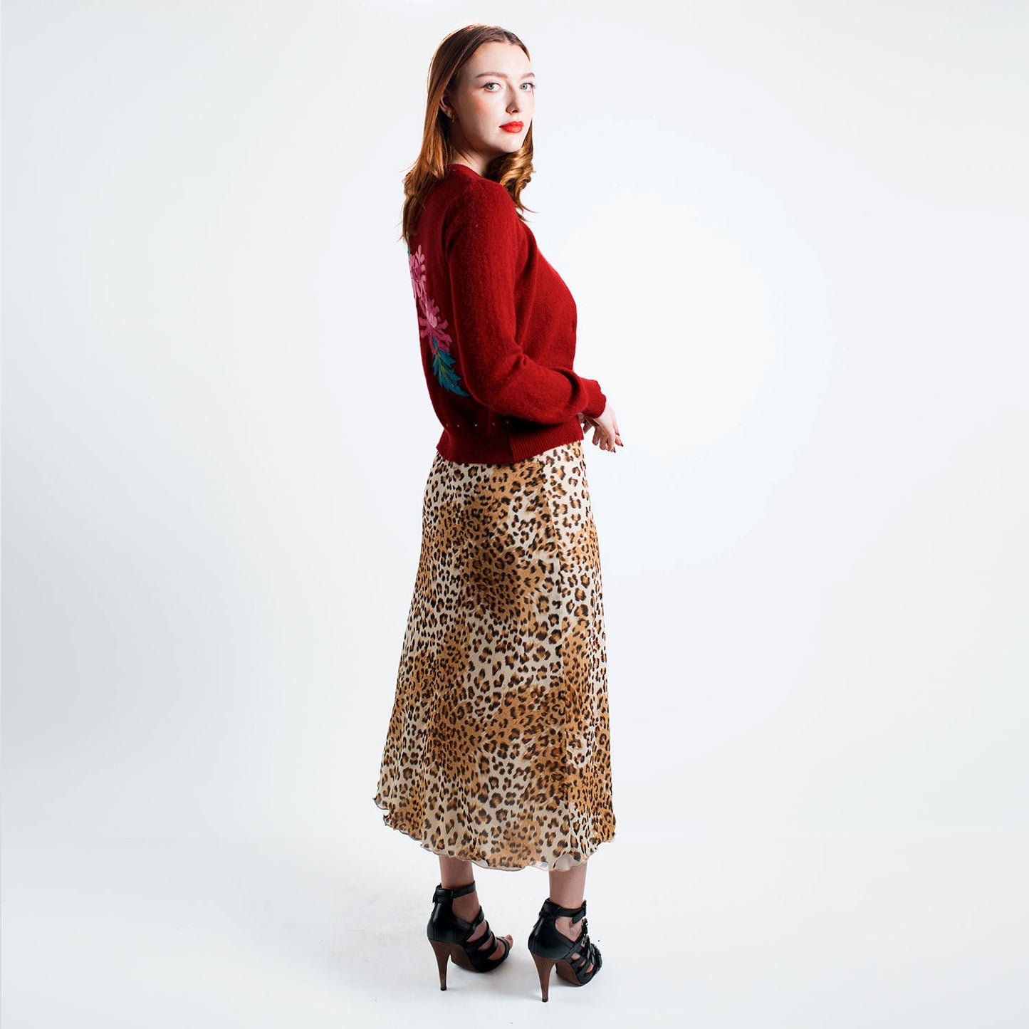 Chrysanthemum Cardigan-Claret
