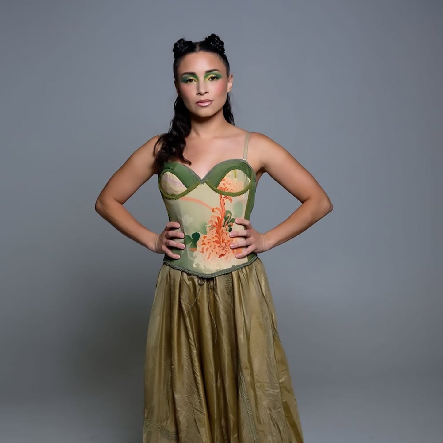 Jade Bustier
